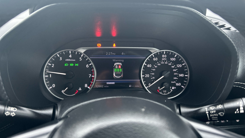 Nissan Juke 1.0 DiG-T 114 Tekna 5dr Petrol Hatchback